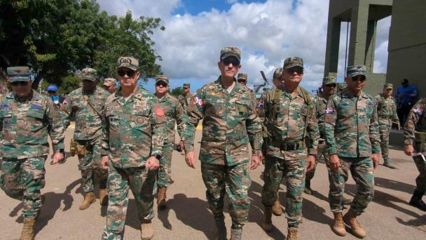 Ministro de Defensa garantiza seguridad en la frontera con Haití