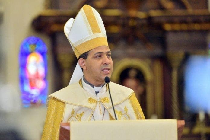 Obispo dice las riquezas sin sacrificios dañan RD